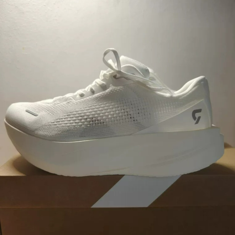 DYNAFISH Training Shoes For Me - Men Shoes Vs Women review and price
