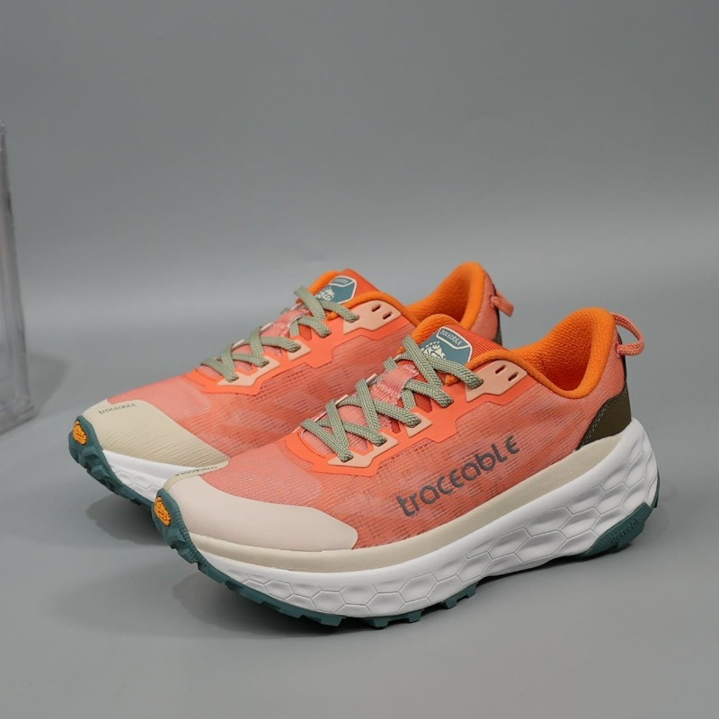 2026 New Autumn Trail Running  - Men Shoes Vs Women review and price